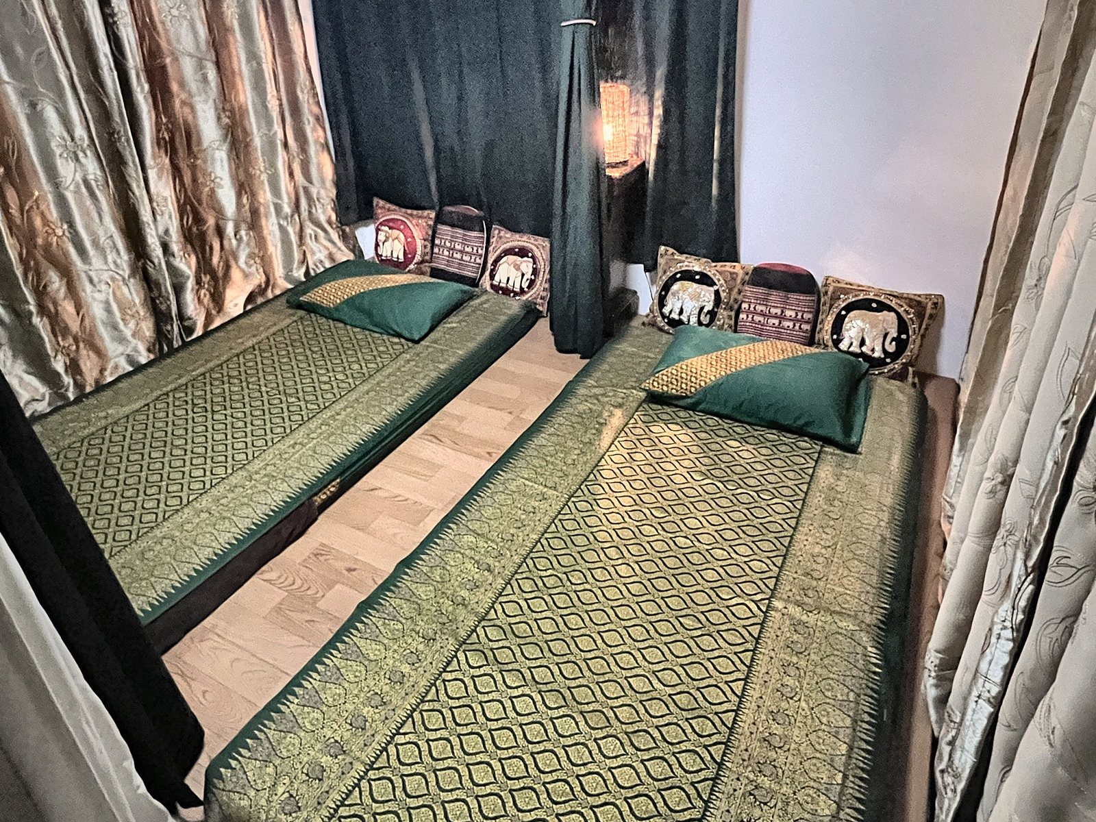 Two-bed Thai massage room at Nokka Thai Spa